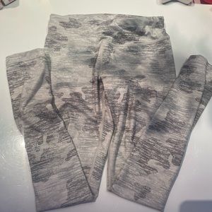 Athleta girl leggings